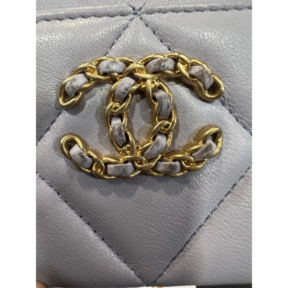 Chanel 19 Lavender Gold Card Case With Authenticity